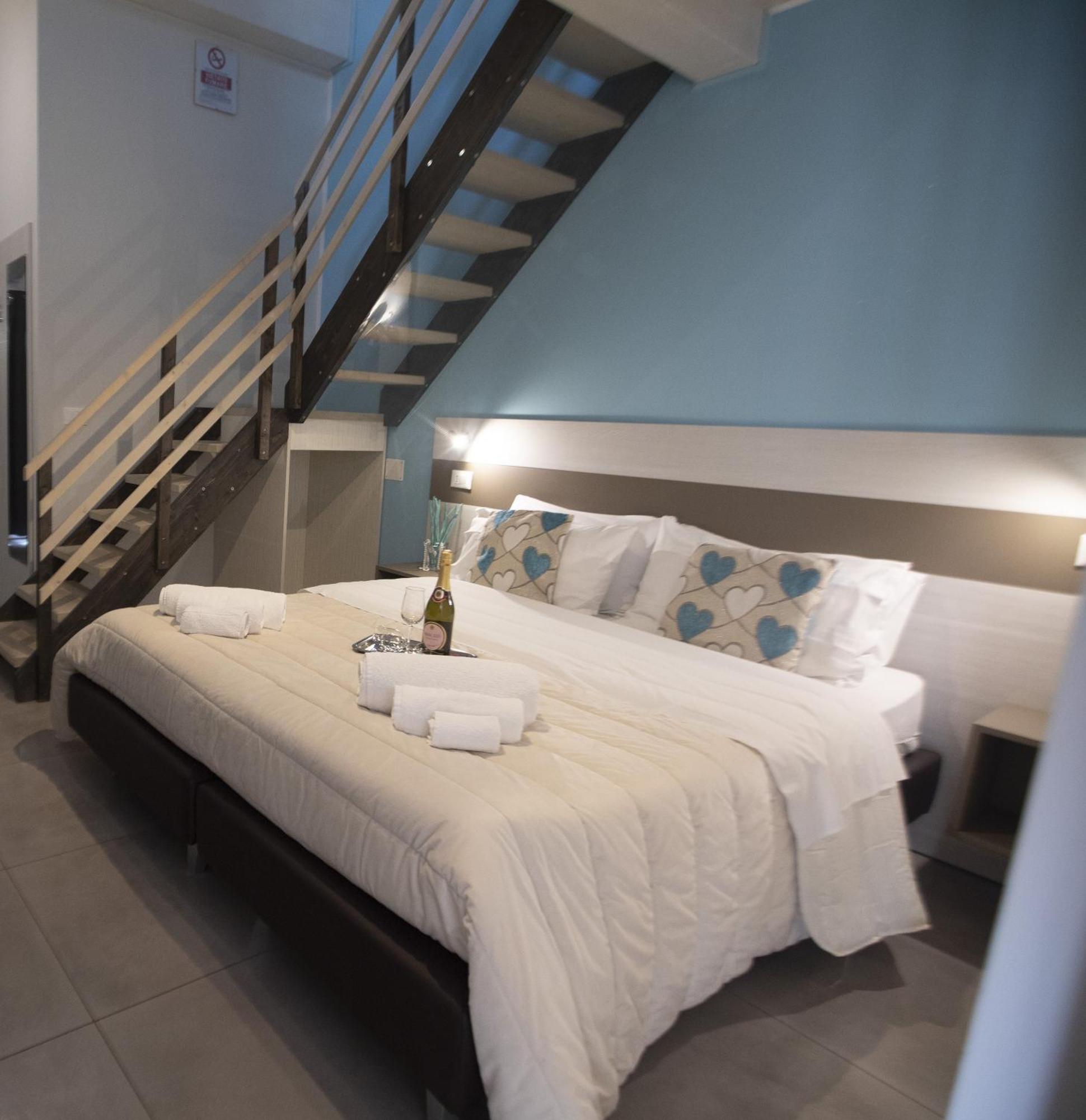 La Perla Amantea - Rooms & Apartaments Dış mekan fotoğraf