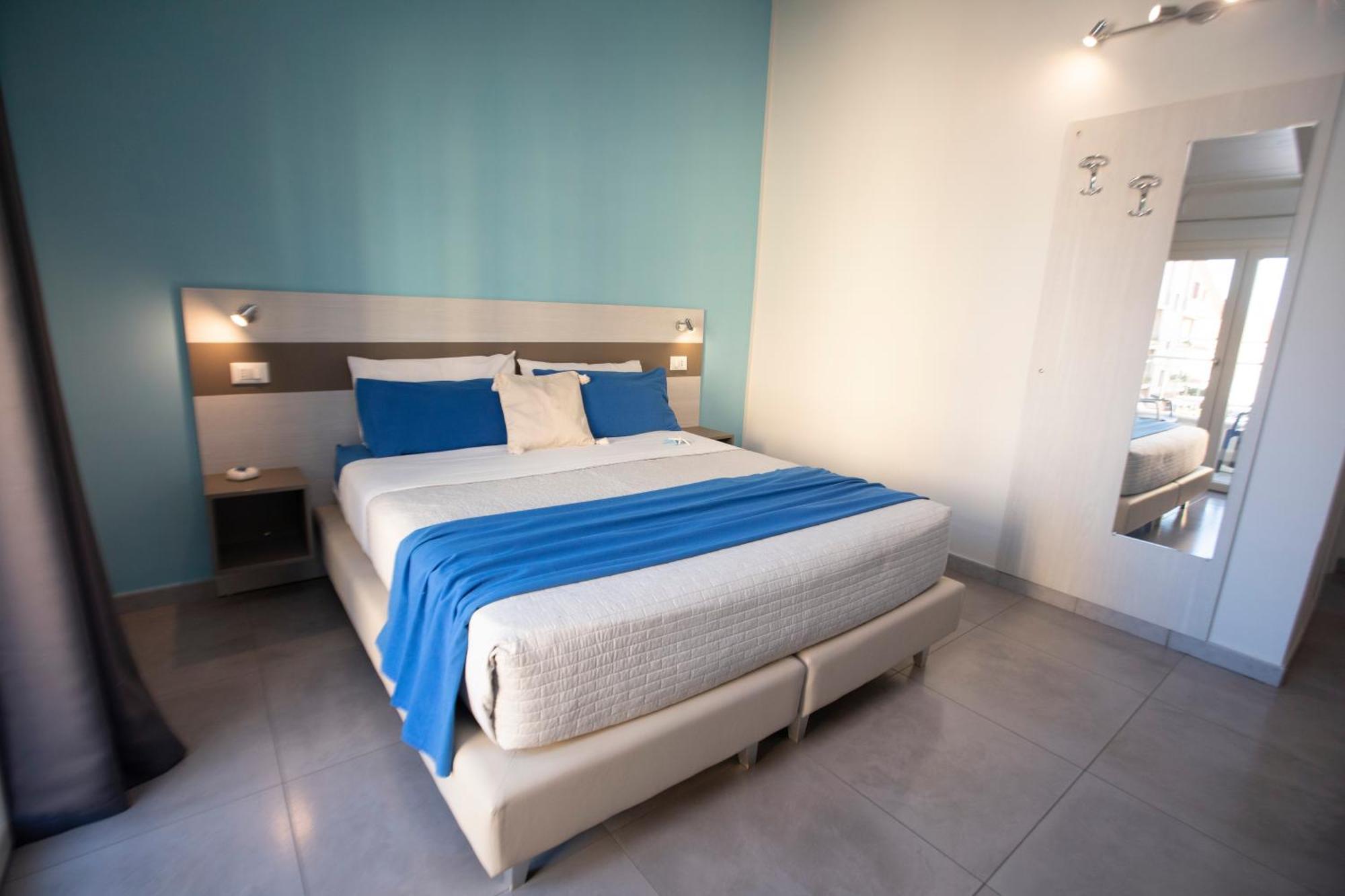La Perla Amantea - Rooms & Apartaments Dış mekan fotoğraf