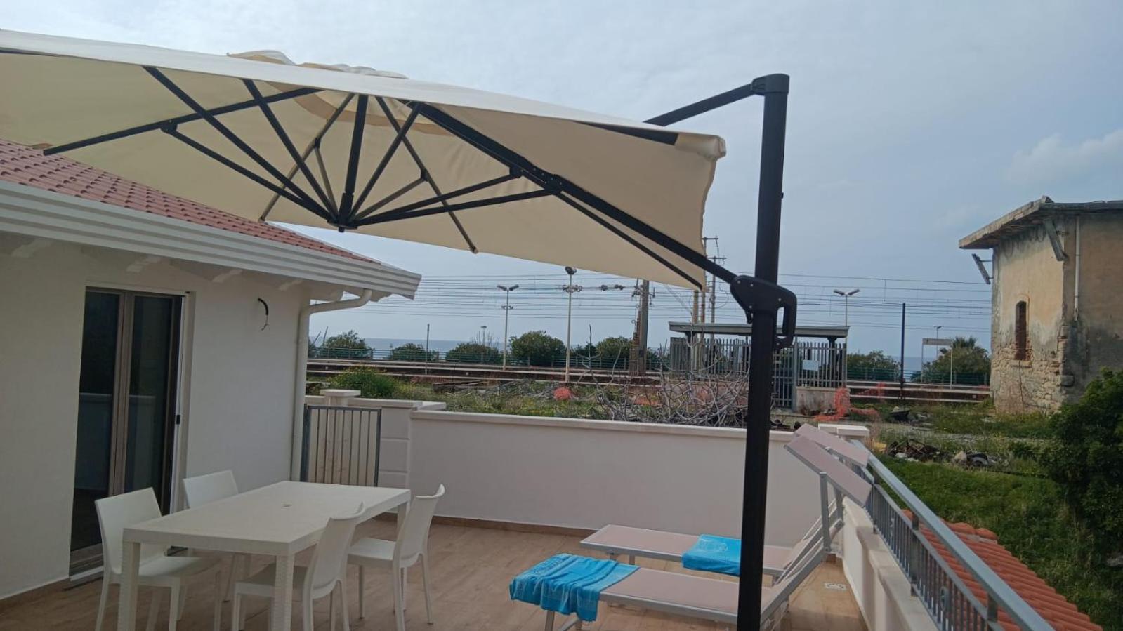 La Perla Amantea - Rooms & Apartaments Oda fotoğraf
